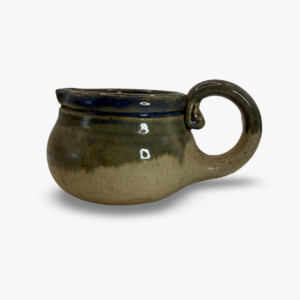 Two-Toned Pourer